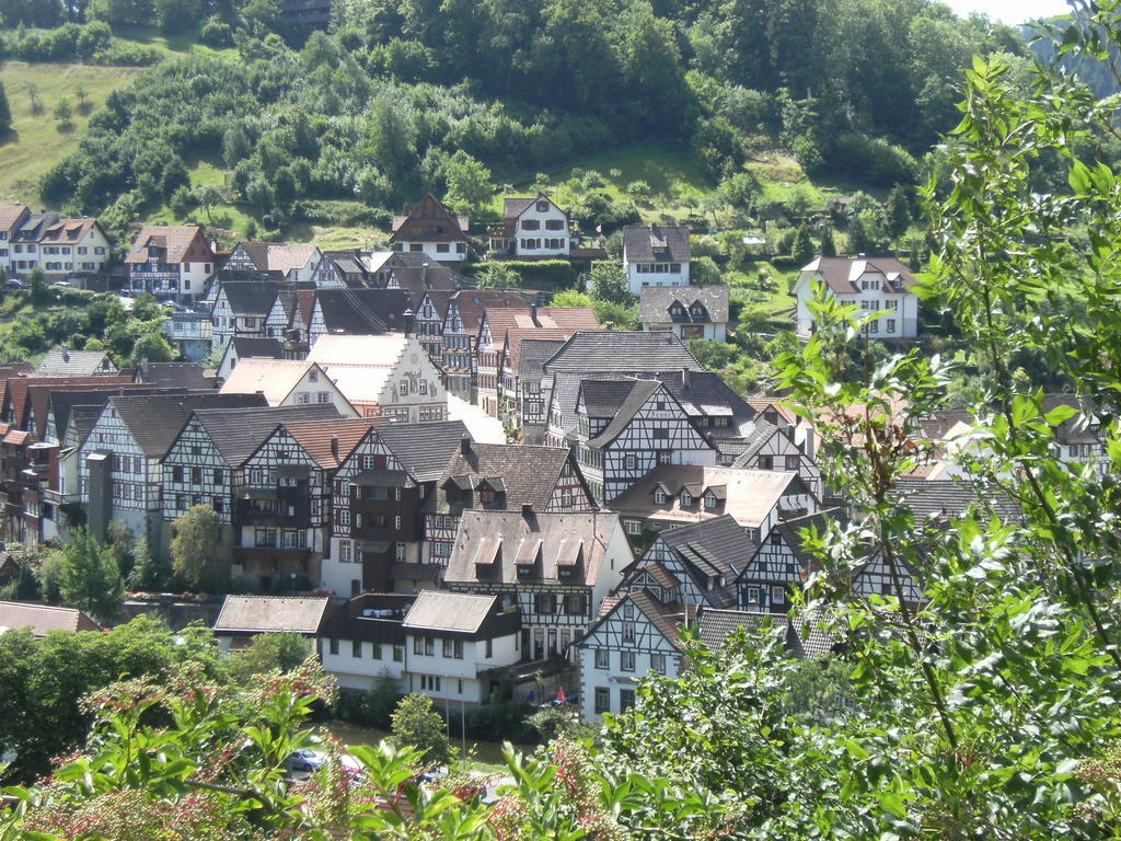 Hotel-Gasthof Zum Weyssen Rossle Schiltach Buitenkant foto