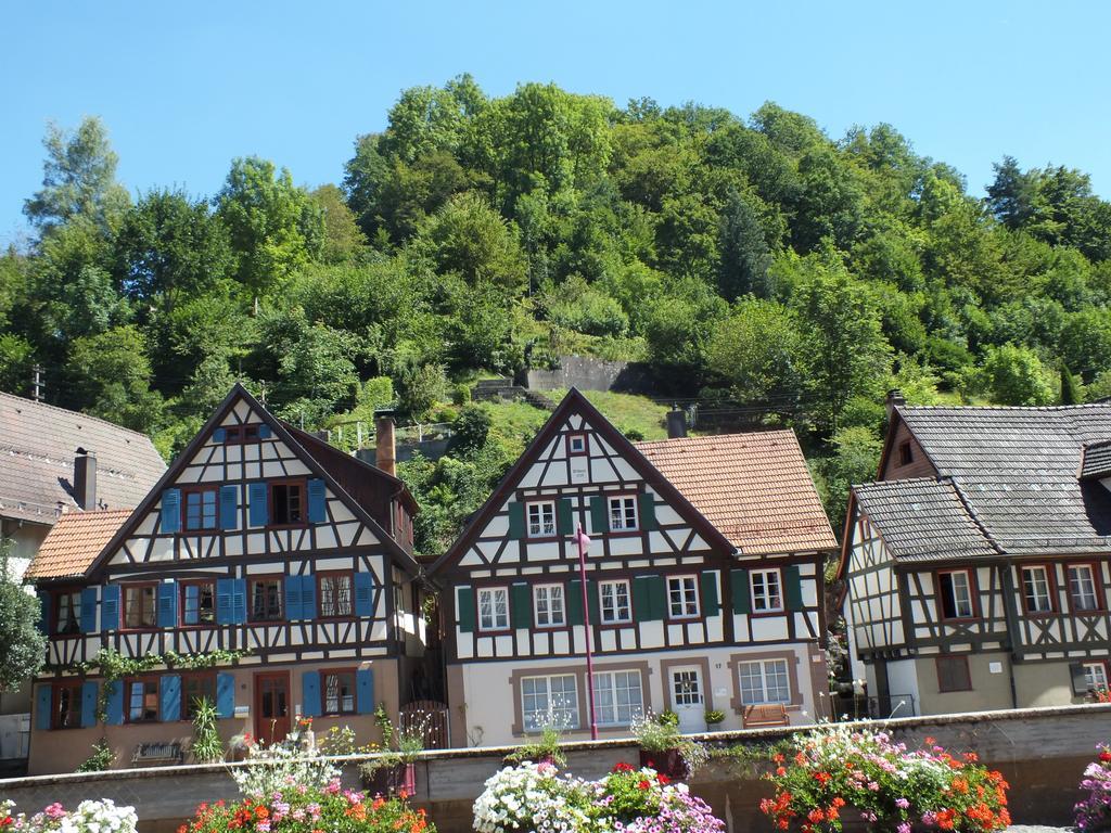 Hotel-Gasthof Zum Weyssen Roessle Schiltach Buitenkant foto